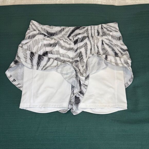 FREE with$15 Purchase! DSG 2 in 1 shorts Small Zebra striped Running short‎ - Picture 3 of 7